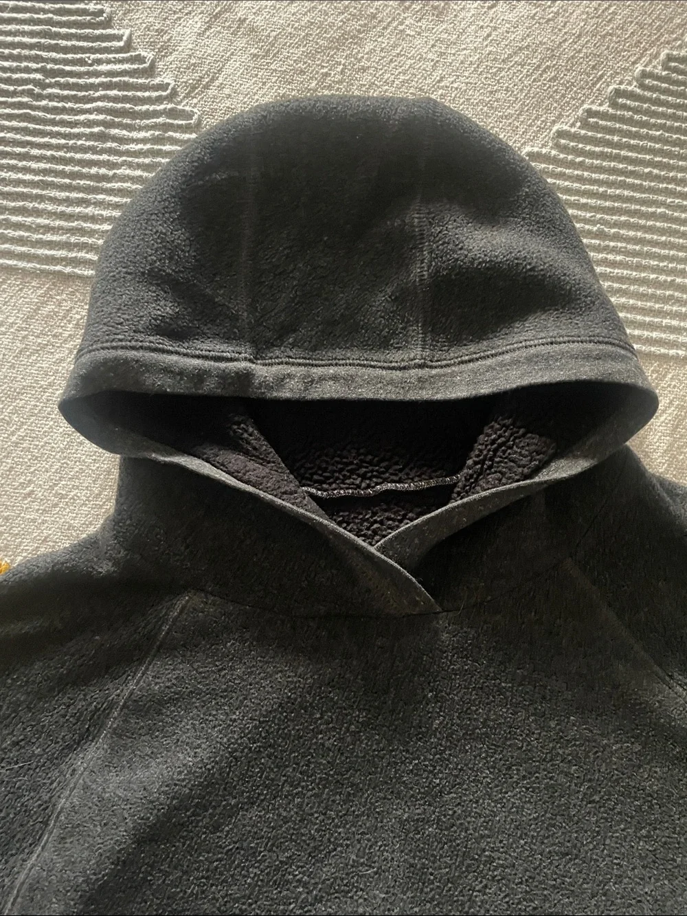 Alo Yoga Cabin Sherpa Lined Pullover Hoodie